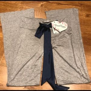 New with tags beach bunny pants (xs)